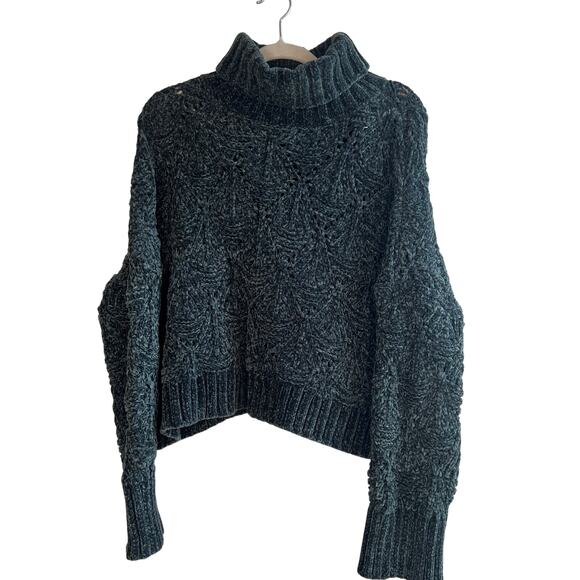 POL Chenille knit Green Turtleneck Oversized Cropped Sweater - Picture 2 of 8